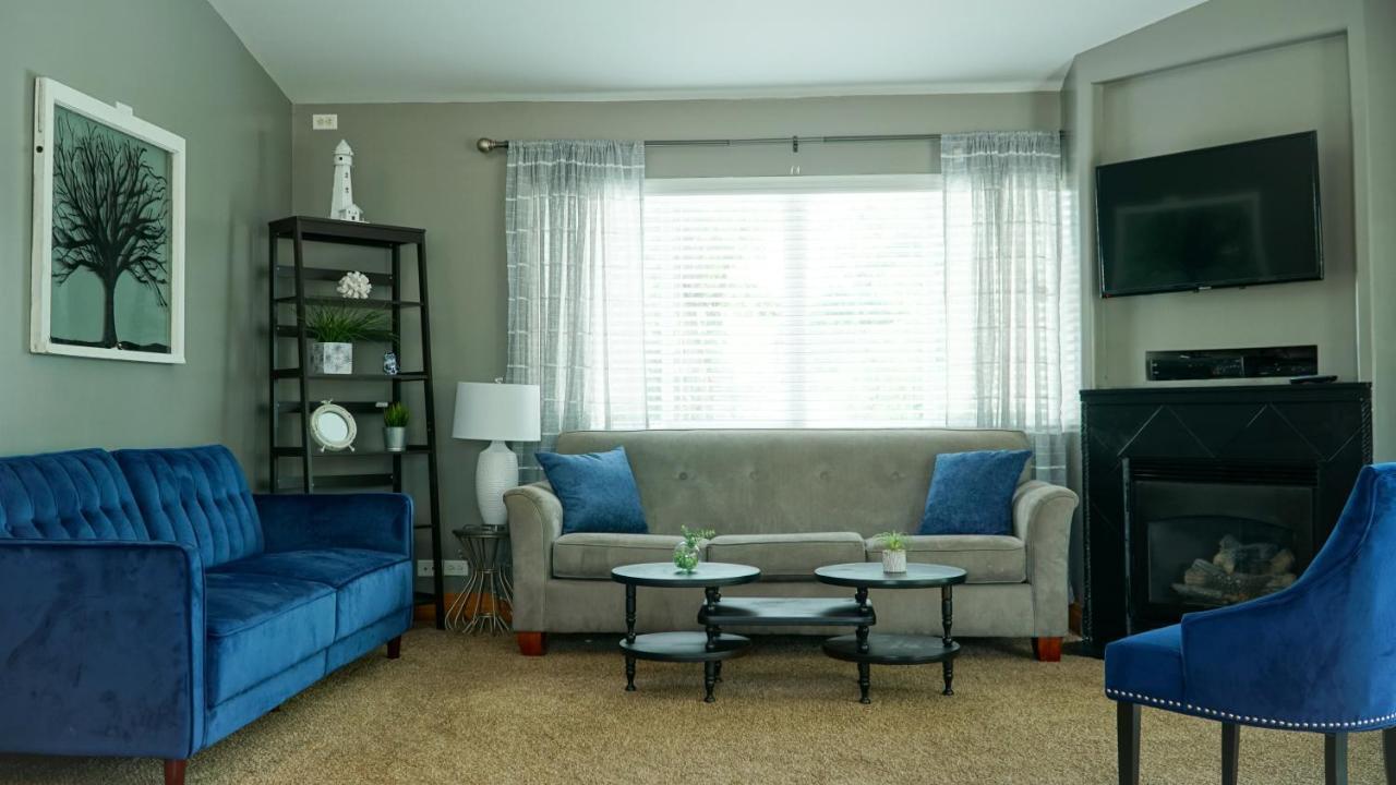 Alexander'S Landing Aparthotel Монтичело Екстериор снимка